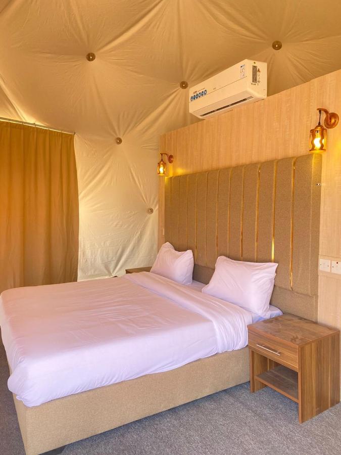 Tamim Luxury Wadi Rum Camp ภายนอก รูปภาพ