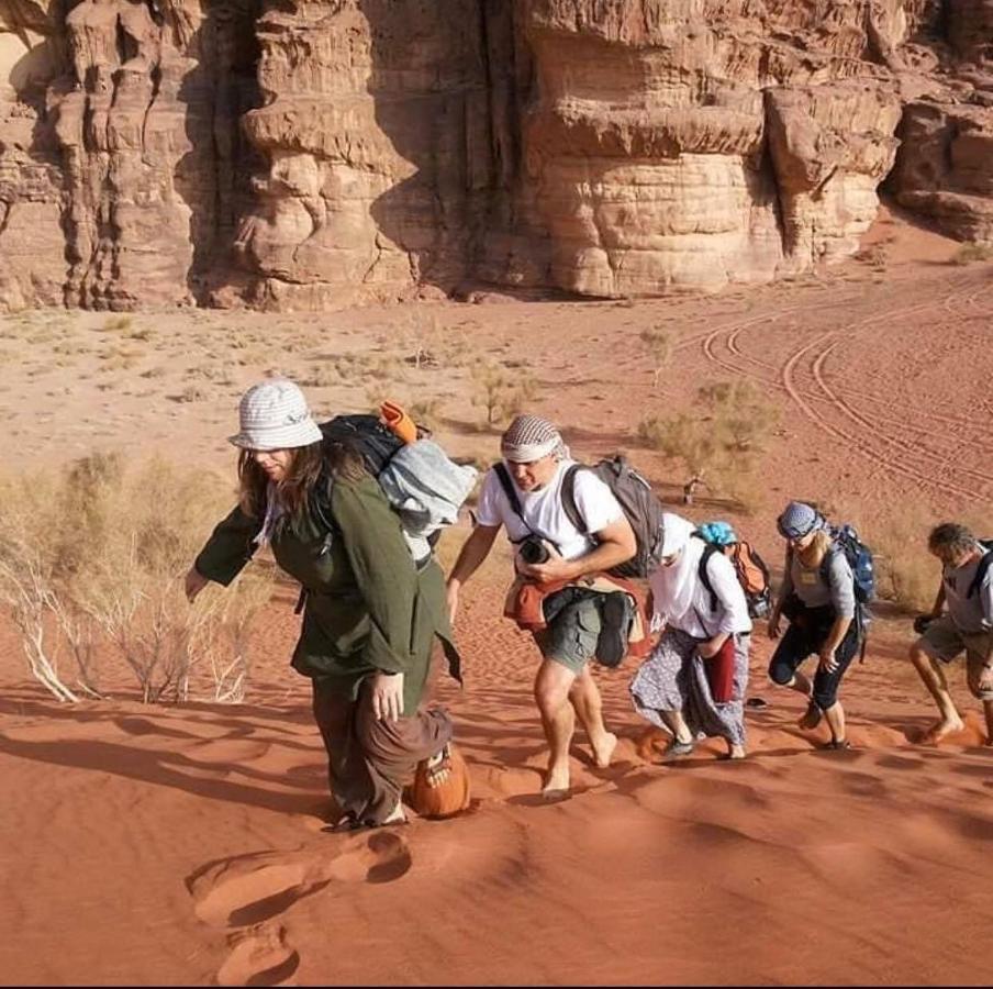 Tamim Luxury Wadi Rum Camp ภายนอก รูปภาพ