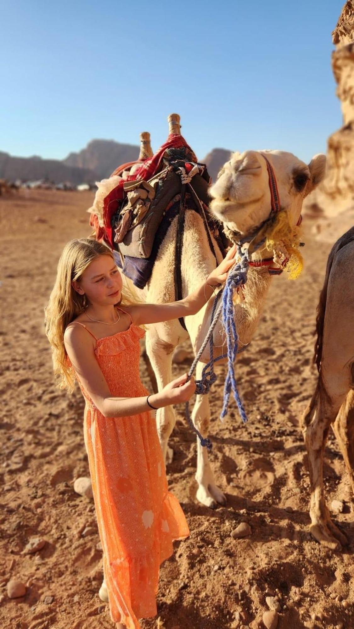 Tamim Luxury Wadi Rum Camp ภายนอก รูปภาพ