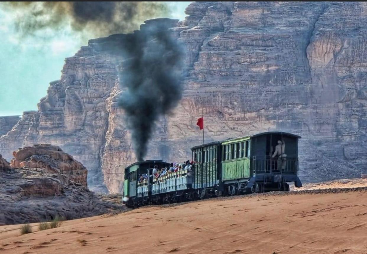 Tamim Luxury Wadi Rum Camp ภายนอก รูปภาพ