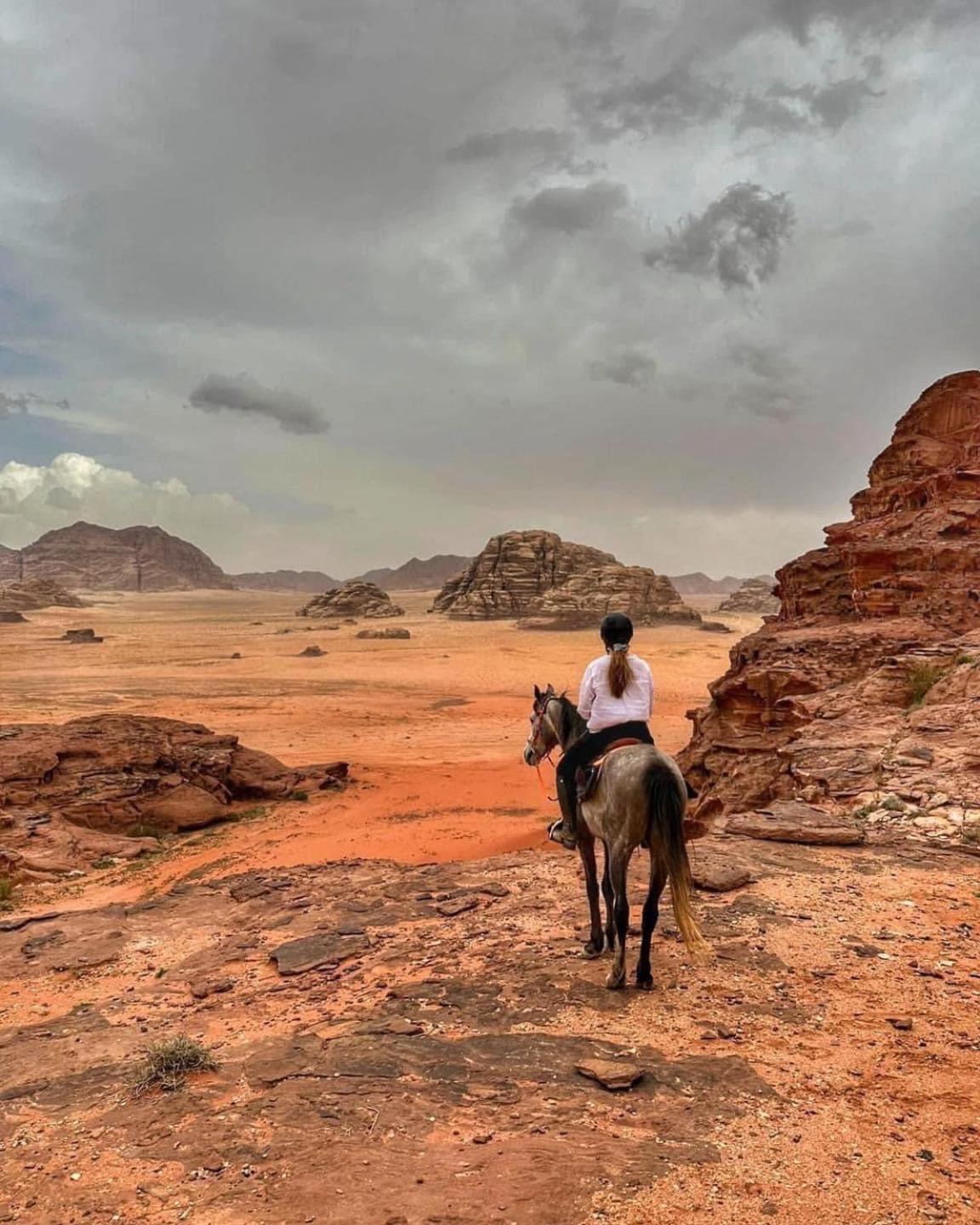 Tamim Luxury Wadi Rum Camp ภายนอก รูปภาพ
